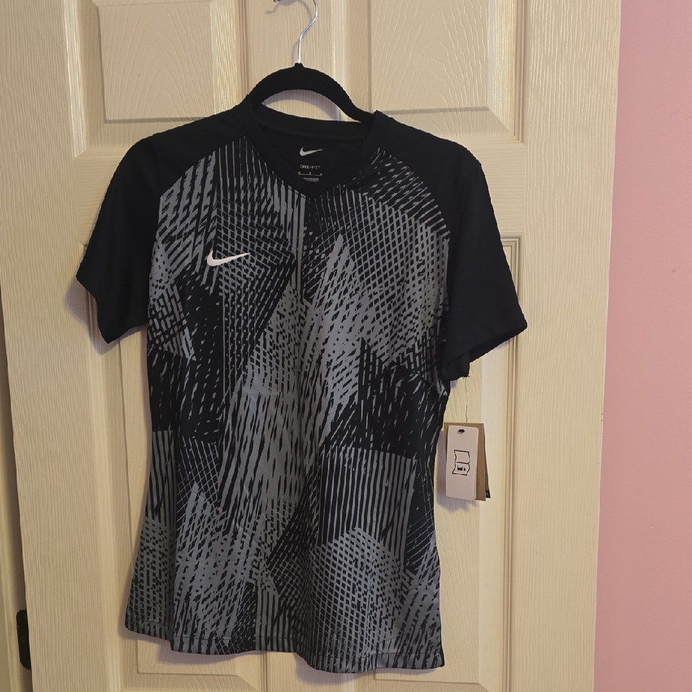 Nike Women's Geometric Black‎ and Gray Dri Fit Tee